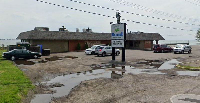 Bobby Macs Bayside Tavern & Grill (Buds Restaurant) - From Web Listing (newer photo)